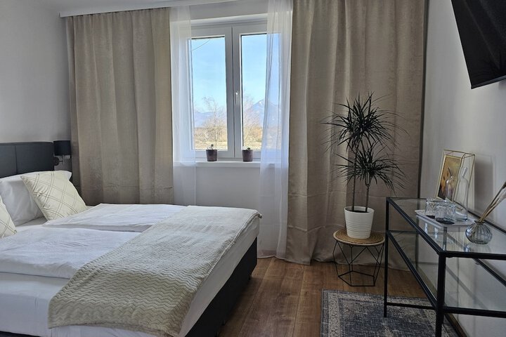 Room 8 of 57
