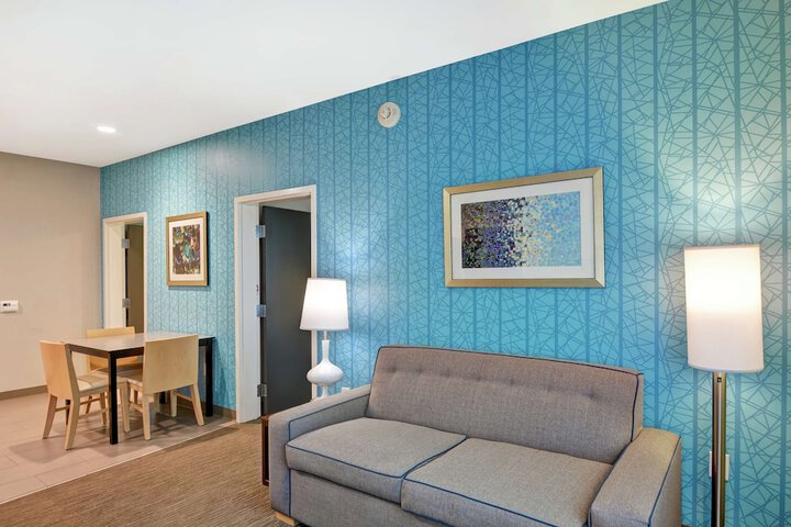 Room 26 of 55