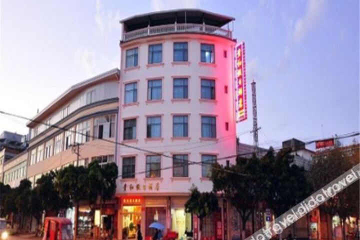 Hotel 4 of 40