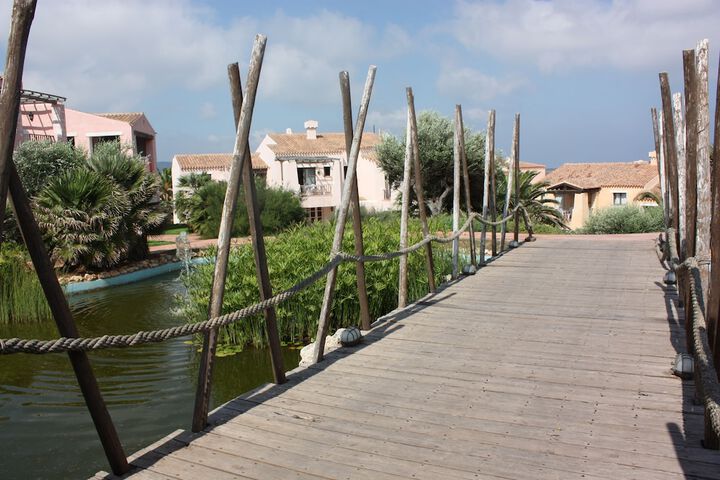 Hotel Entry