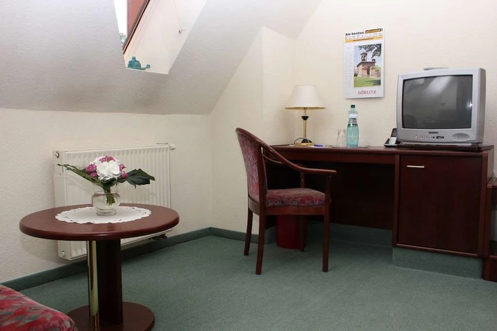 guest_rooms