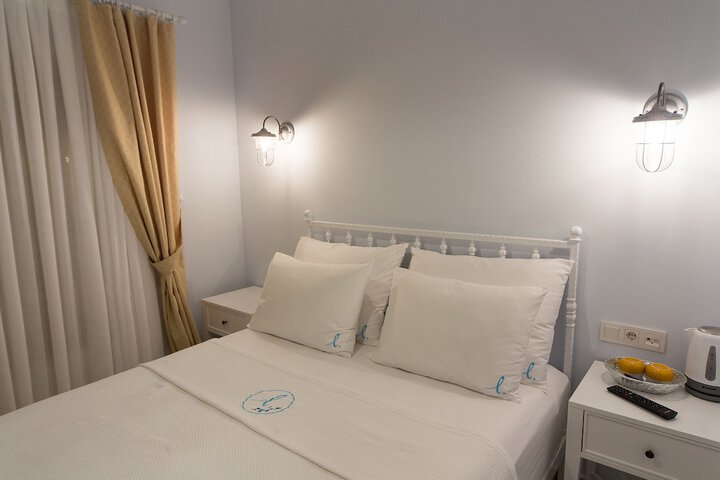 Room 4 of 45