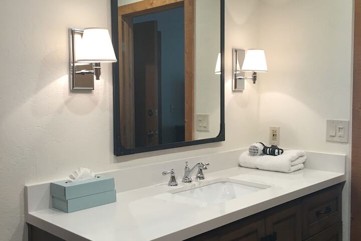 Room 90 of 152
