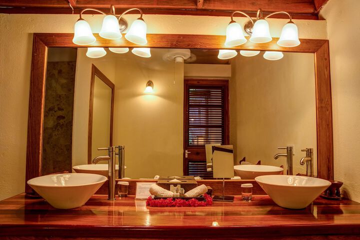 Clean Restrooms