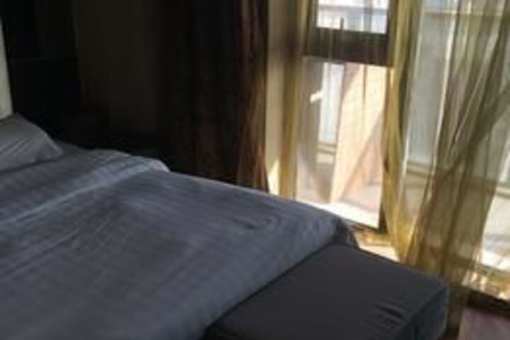 Room 30 of 51