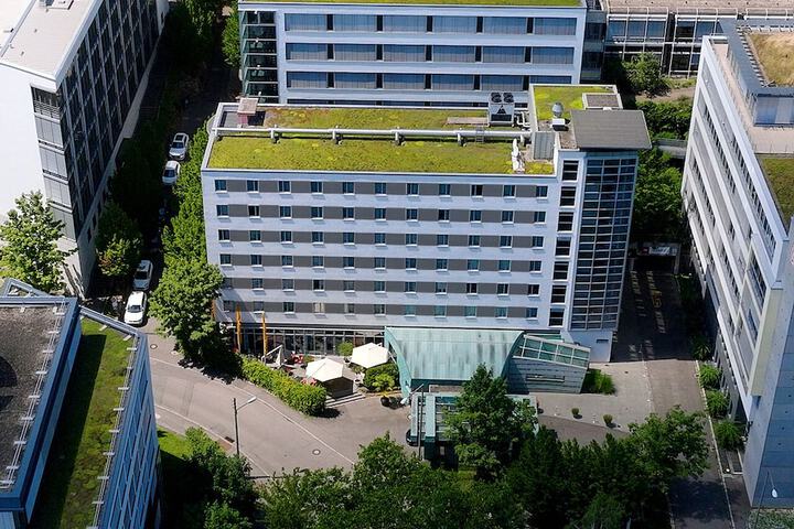 Building Photo