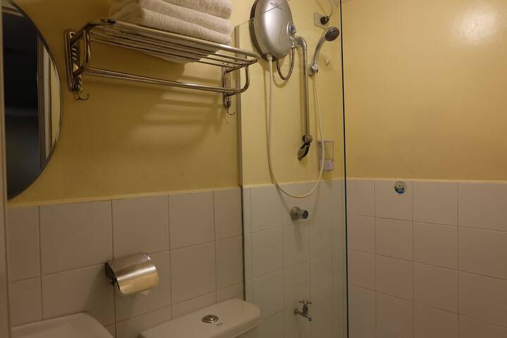 Room 72 of 89