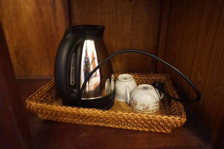 Breakfast/Coffee Service 21 of 29