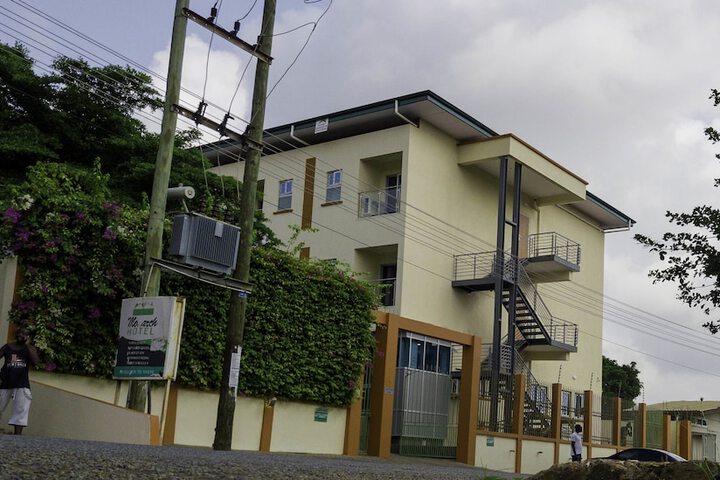 Hotel 184 of 230