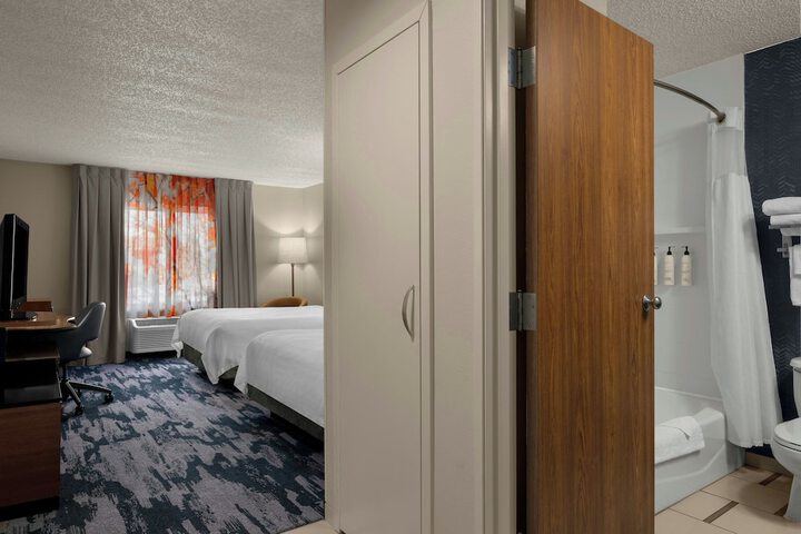 Room 26 of 75