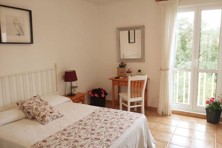Room 7 of 28