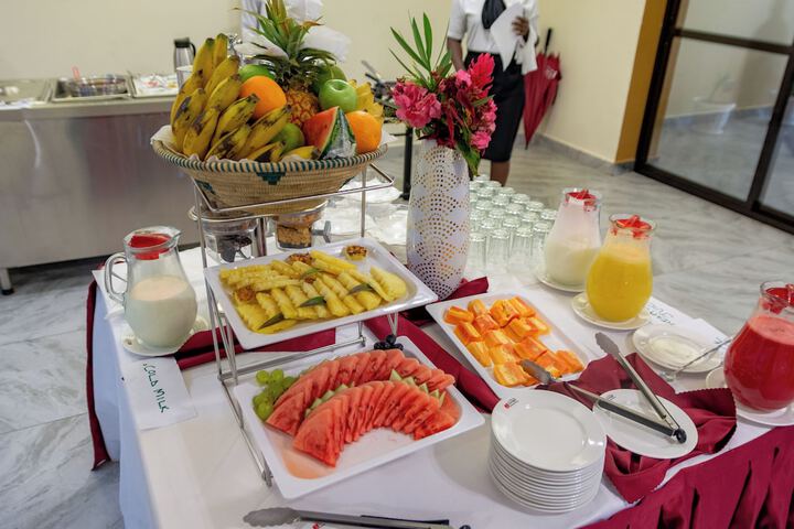 Breakfast/Coffee Service 48 of 69