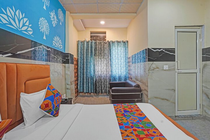 Room 16 of 21