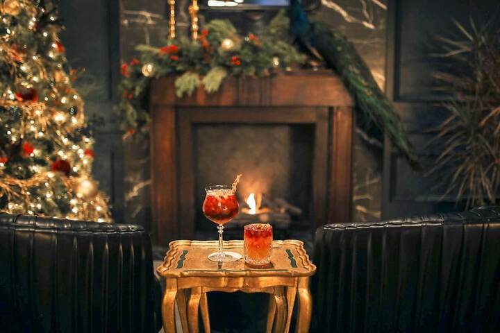 Hotel Interior 4 of 36