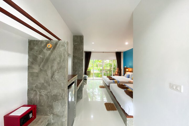 Room 20 of 77