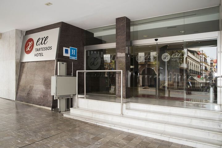 Lobby Entry