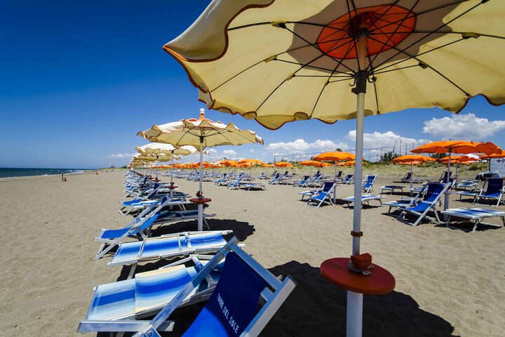 Beach 55 of 87