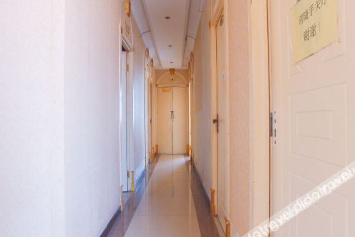 Hotel Interior 12 of 22