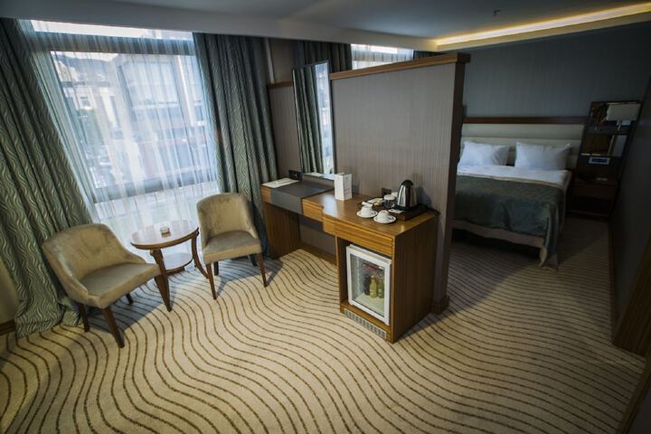 Room 25 of 50