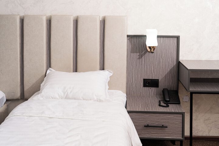 Room 25 of 50