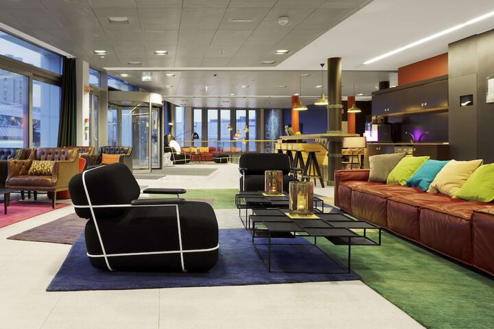 Hotel Lobby
