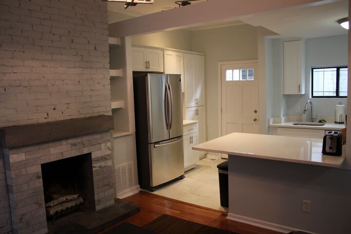 Photo of Midtown 969 #3 by Homecomfortstay