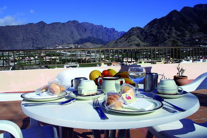 Dining Photos