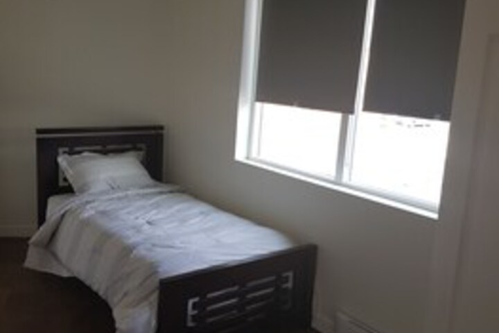 Room 25 of 39