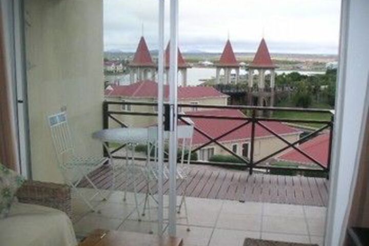 Terrace/Patio 13 of 13