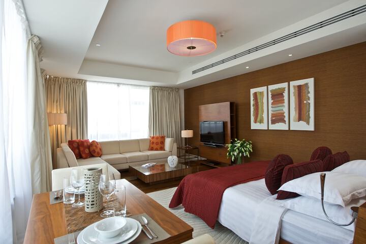 Room 16 of 129