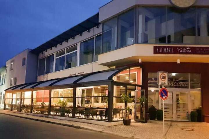 Hotel 19 of 19