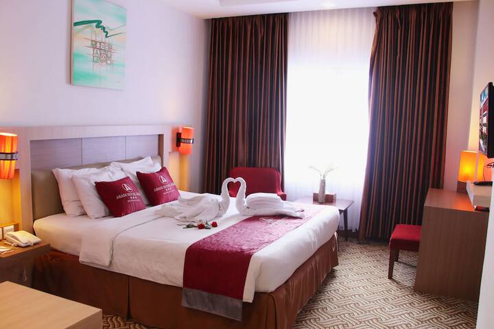 Room 5 of 82