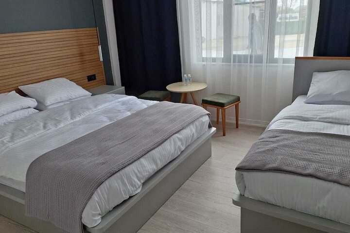 Room 2 of 11