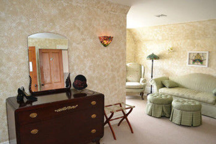 Room 41 of 43