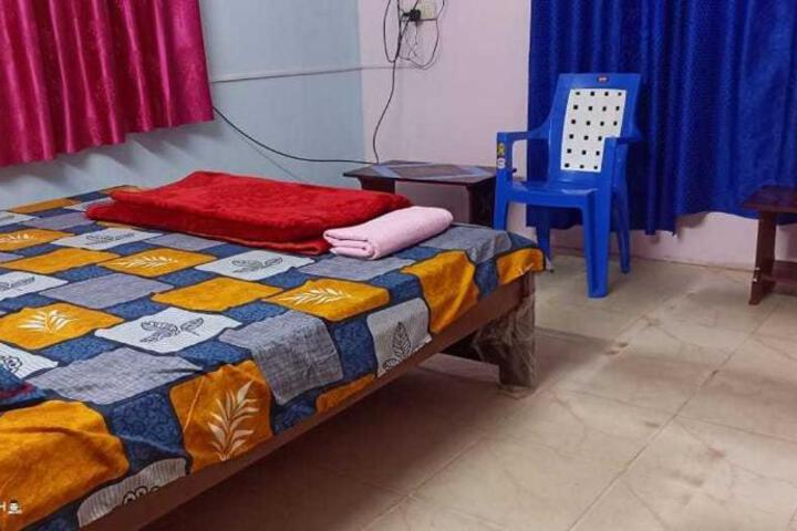 OYO Aaradhya Hotel & restaurant