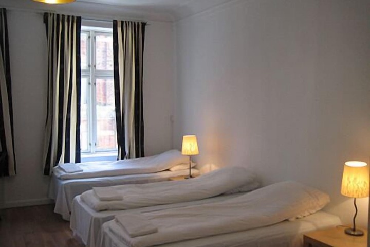 Room 50 of 56