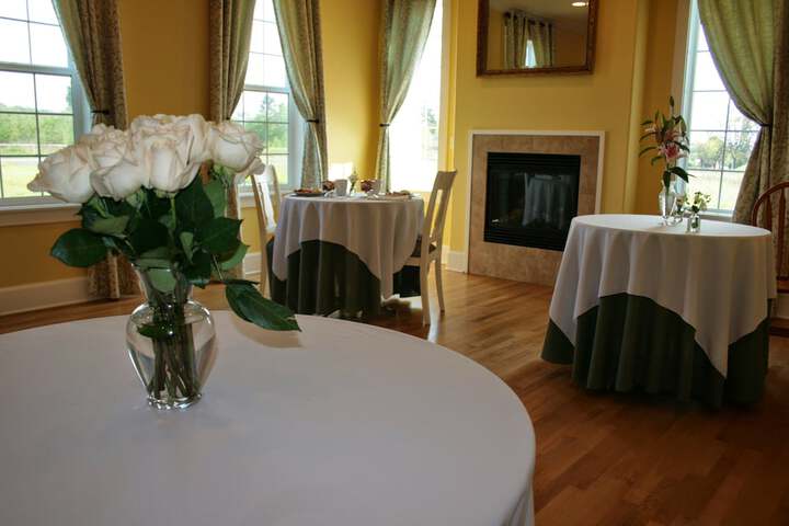 Dining 43 of 57