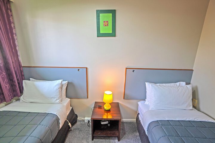 Room 15 of 95