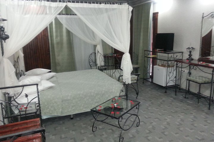 Room 8 of 55