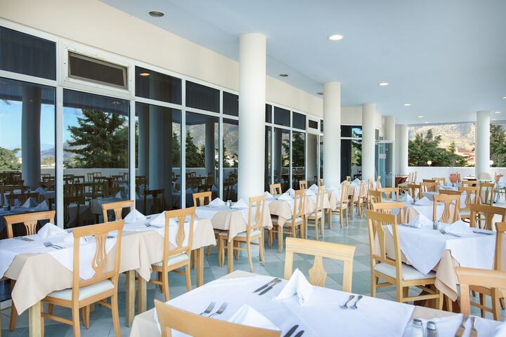 Dining 145 of 229
