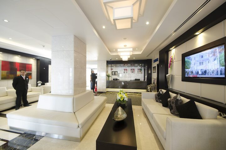 Guest Lobby
