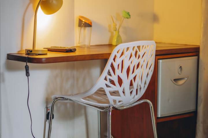 Room 4 of 56