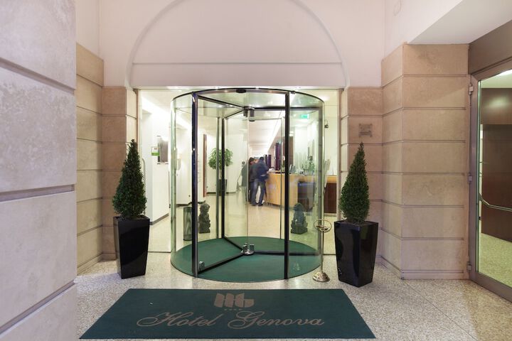 Hotel 60 of 62