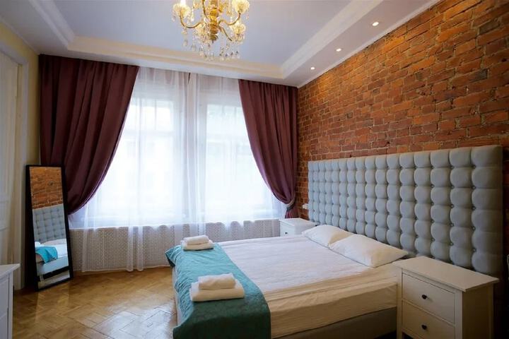 Room 29 of 63