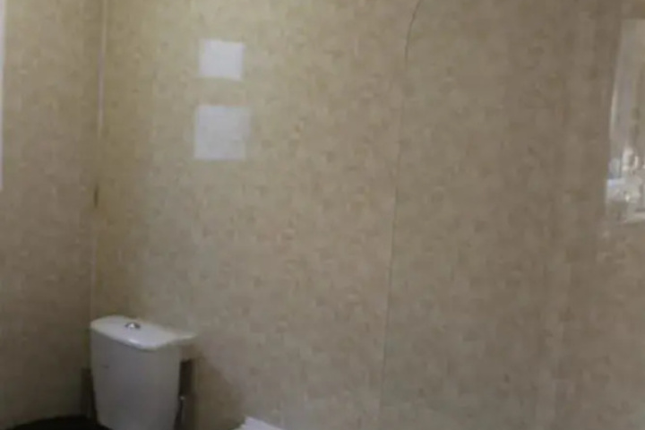 Room 7 of 10