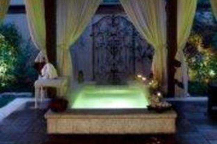 Chunhuiyuan Hot Springs Hotel