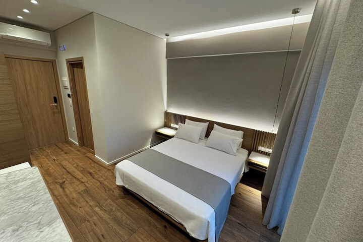 Room 18 of 62