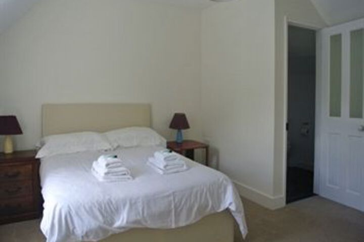 Room 8 of 13