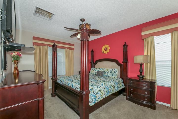 Room 1 of 24