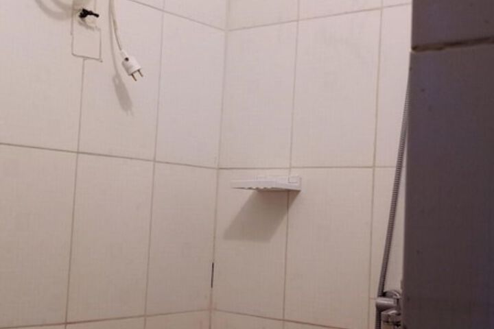 Room 129 of 285